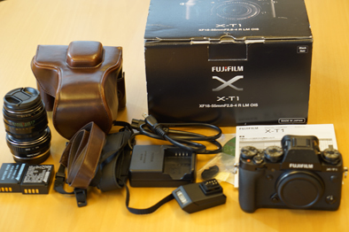 FUJIFILM X-T1 ミラーレス一眼カメラ 箱付き ボディ 付属品多数 FUJIFILM x-T1 ＋レンズ他附属品多數＋カメラバック 【公式通販】