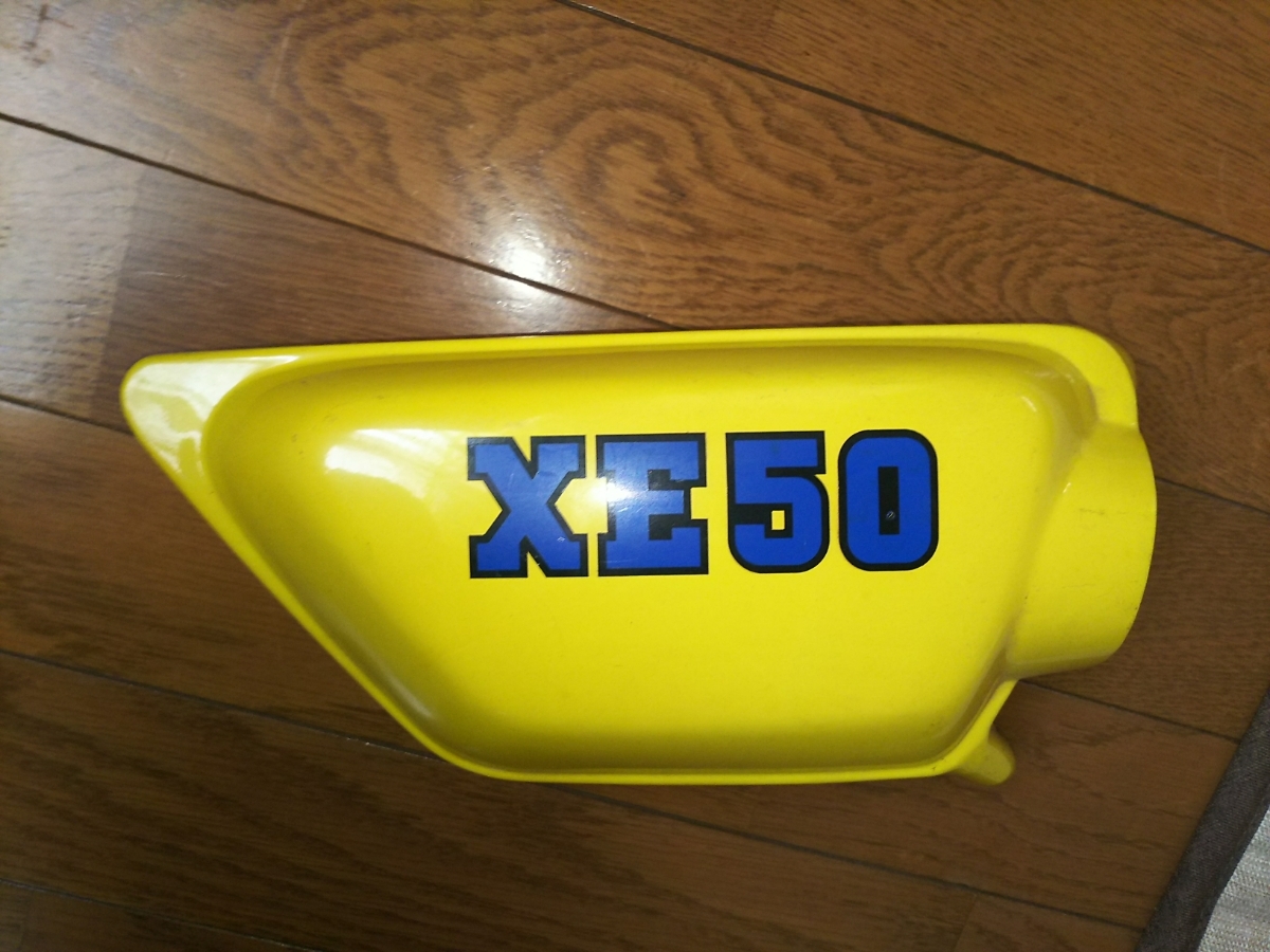 サイドカバー」(パーツ)(オートバイ)の 「xe50 - Yahoo!オークション 