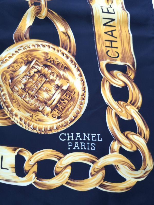 CHANEL シャネル スカーフ チェーン柄 黒 ゴールド シルク100% 【公式