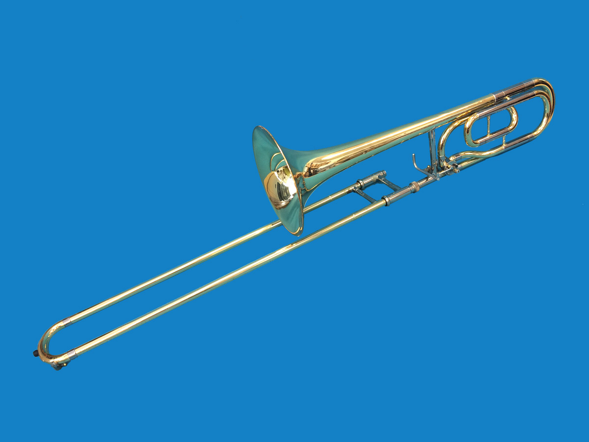 YAMAHA ヤマハ テナーバス トロンボーン YSL6440Ⅱ ハードケース付き