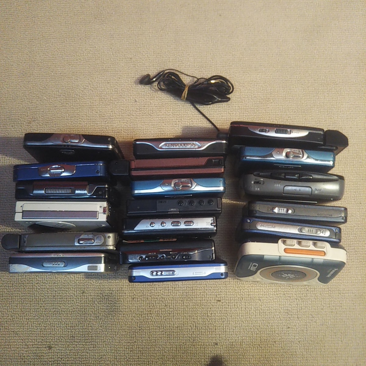 2026年最新Yahoo!オークション WALKMAN ウォークマン 19台！動作未確認