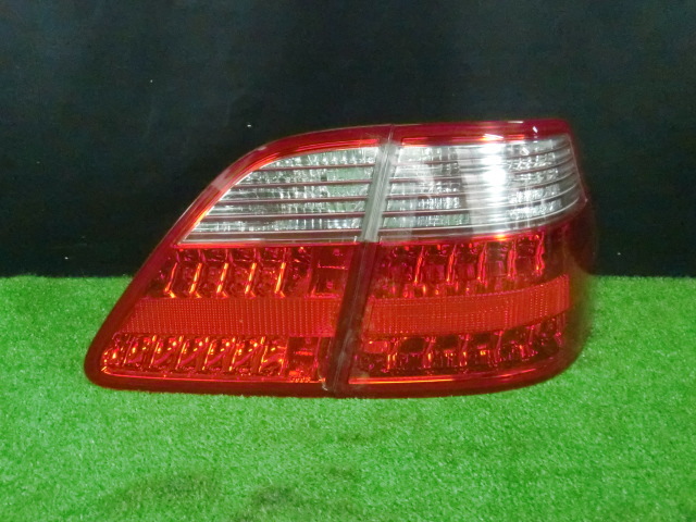 アスリート テール クラウン GRS180 0 ゼロ 後期用 右 1 テールランプ