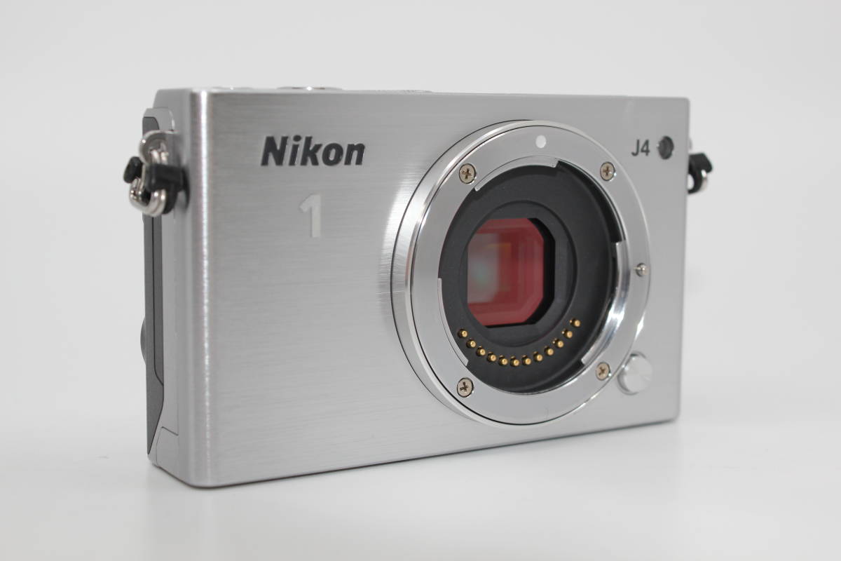 Nikon J4 ミラーレス一眼 シルバー 0 Nikon1 ボディのみ ボディ ニコン 