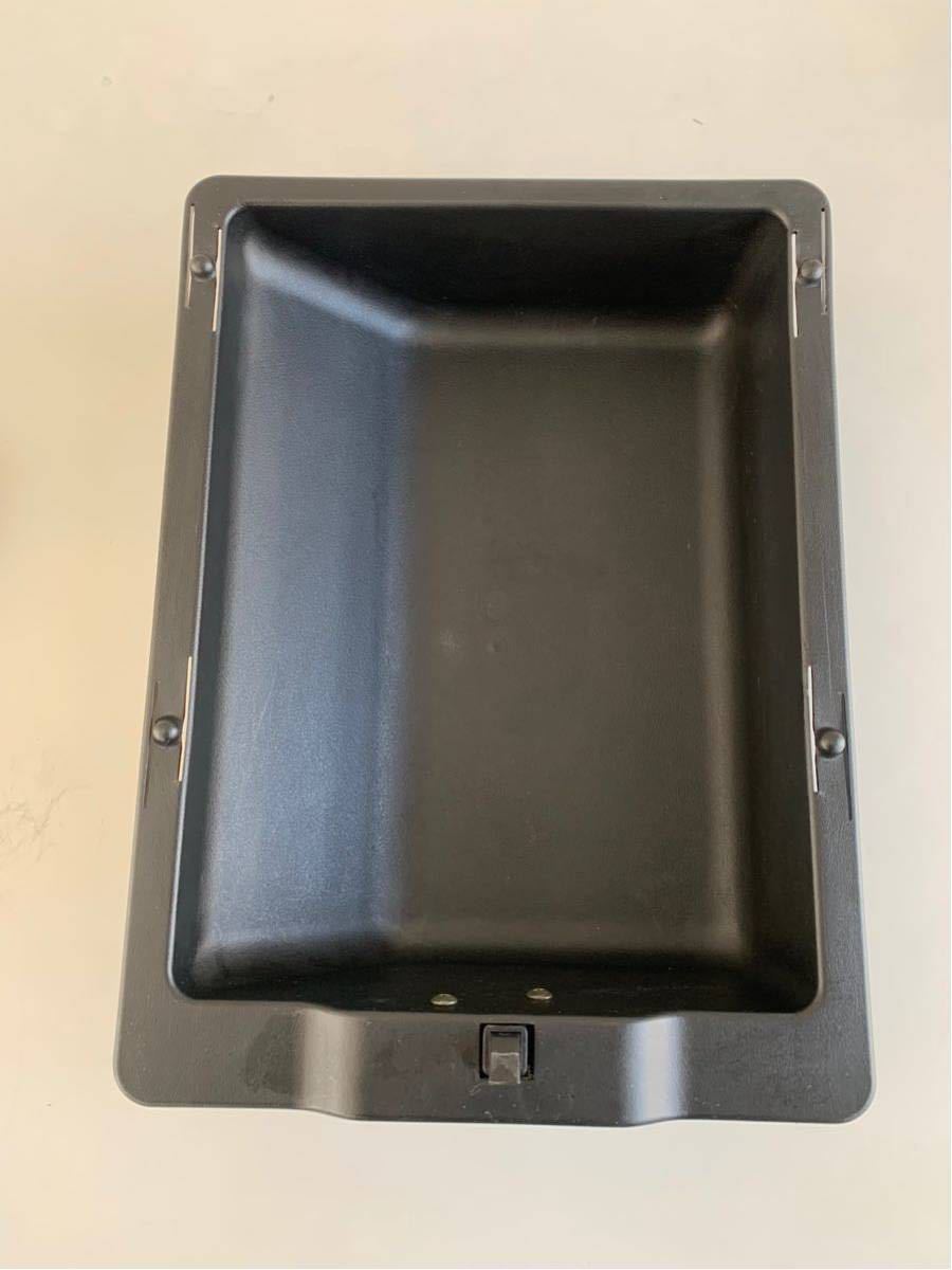 ☆ジムニー JB23 助手席シートアンダートレイ☆ スズキ用 内装品