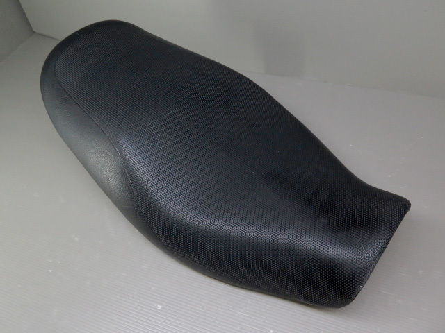 ♪ イナズマ400 (GK7BA) 純正 シート (JA1081) イナズマ400 純正シート