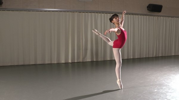尾野寺みさ クルールアン DVD 大人気美少女中学生アイドル バレエを中心とした美しい仕草、舞、イメージを細部まで表現