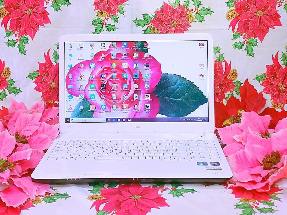 極上品！Core-i3/Webカメラ/オフィス/大容量HDD/ソフト多数/特典