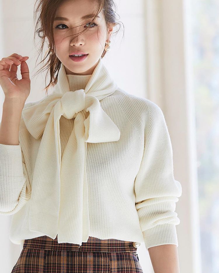 SEVENTEN by MIHO KAWAHITO ボウタイニット セブンテン ボウタイニット seven ten by miho kawahito Tops Fashion