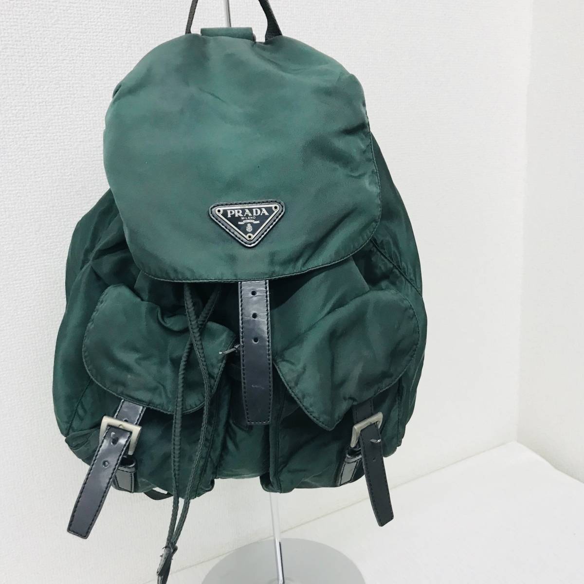 プラダ PRADA（リュック⁄バックパック グリーン・カーキ⁄緑色系）の 