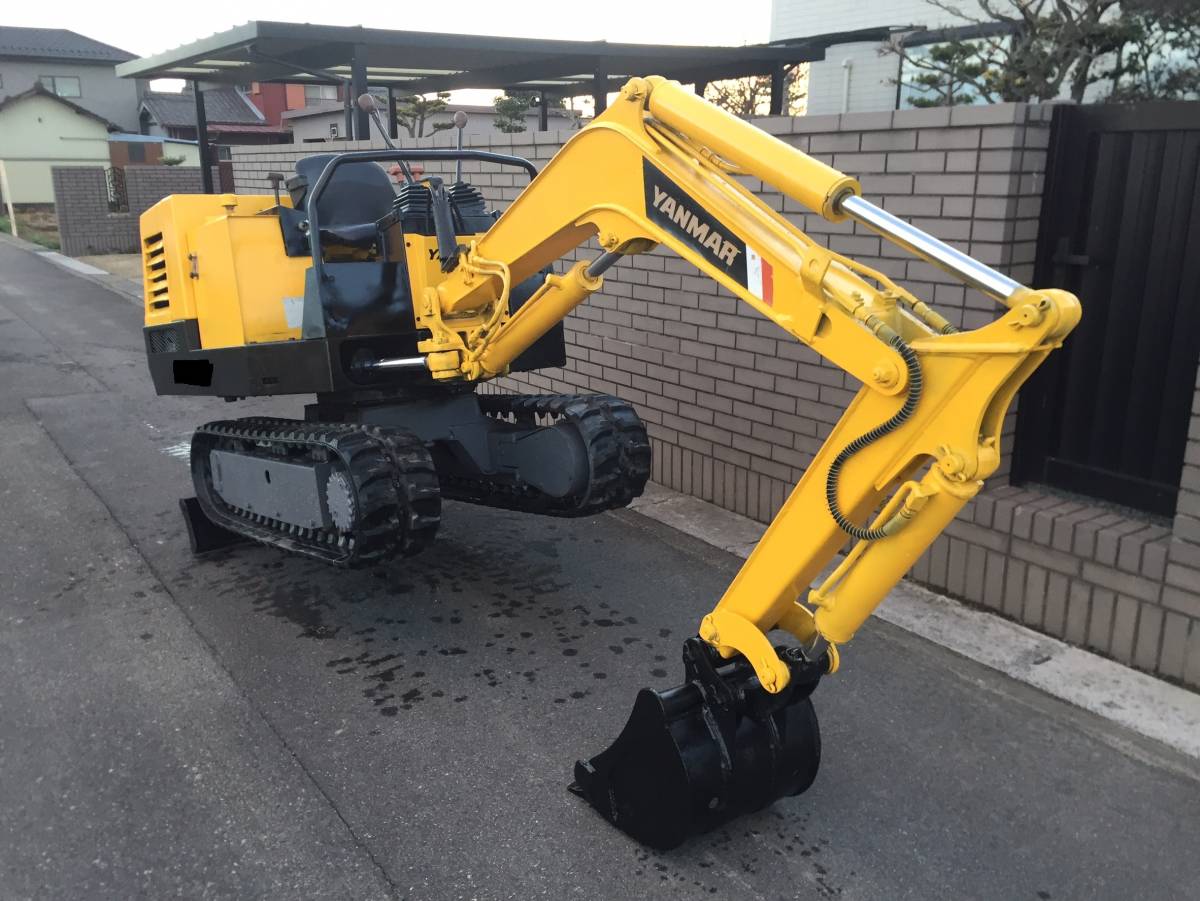 ヤンマー ミニエアショベル （YANMAR ヤンマー軽油 YB121 ユンボ エア 