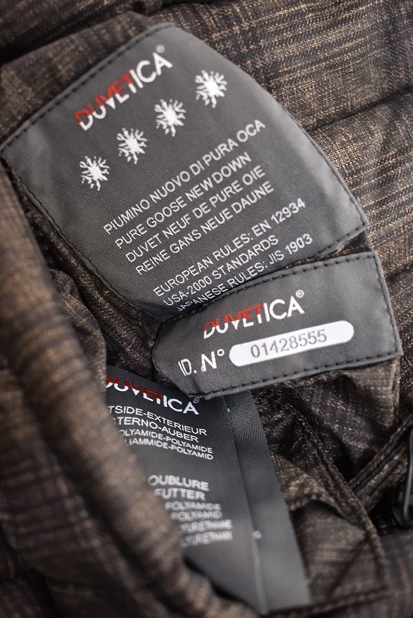 ■DUVETICA　デュベチカ　トレンドのチェックリバーシブルダウン　52
