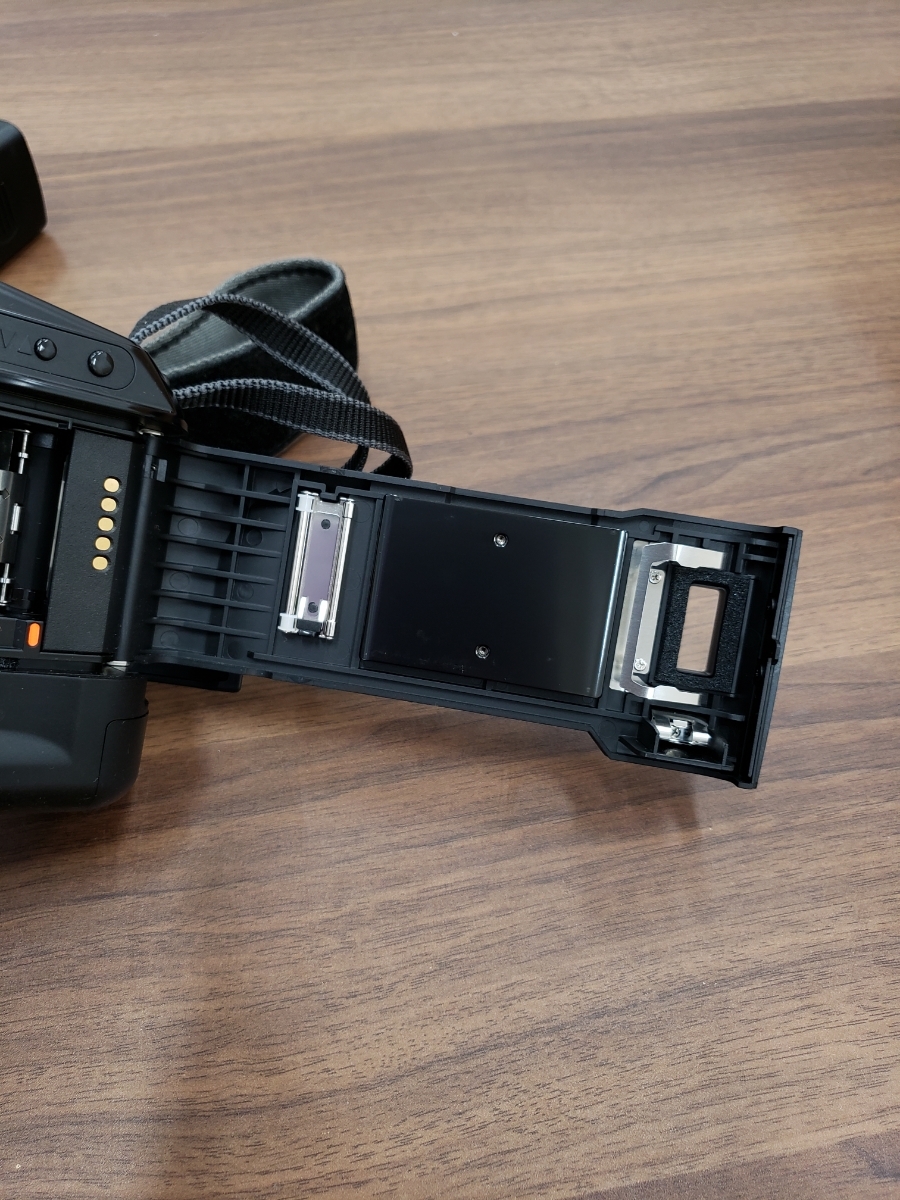 【完動品】Canon T90 ☆完動品☆ Canon T90 ○Canon キャノン T90 カメラ+FD 50mm 1: