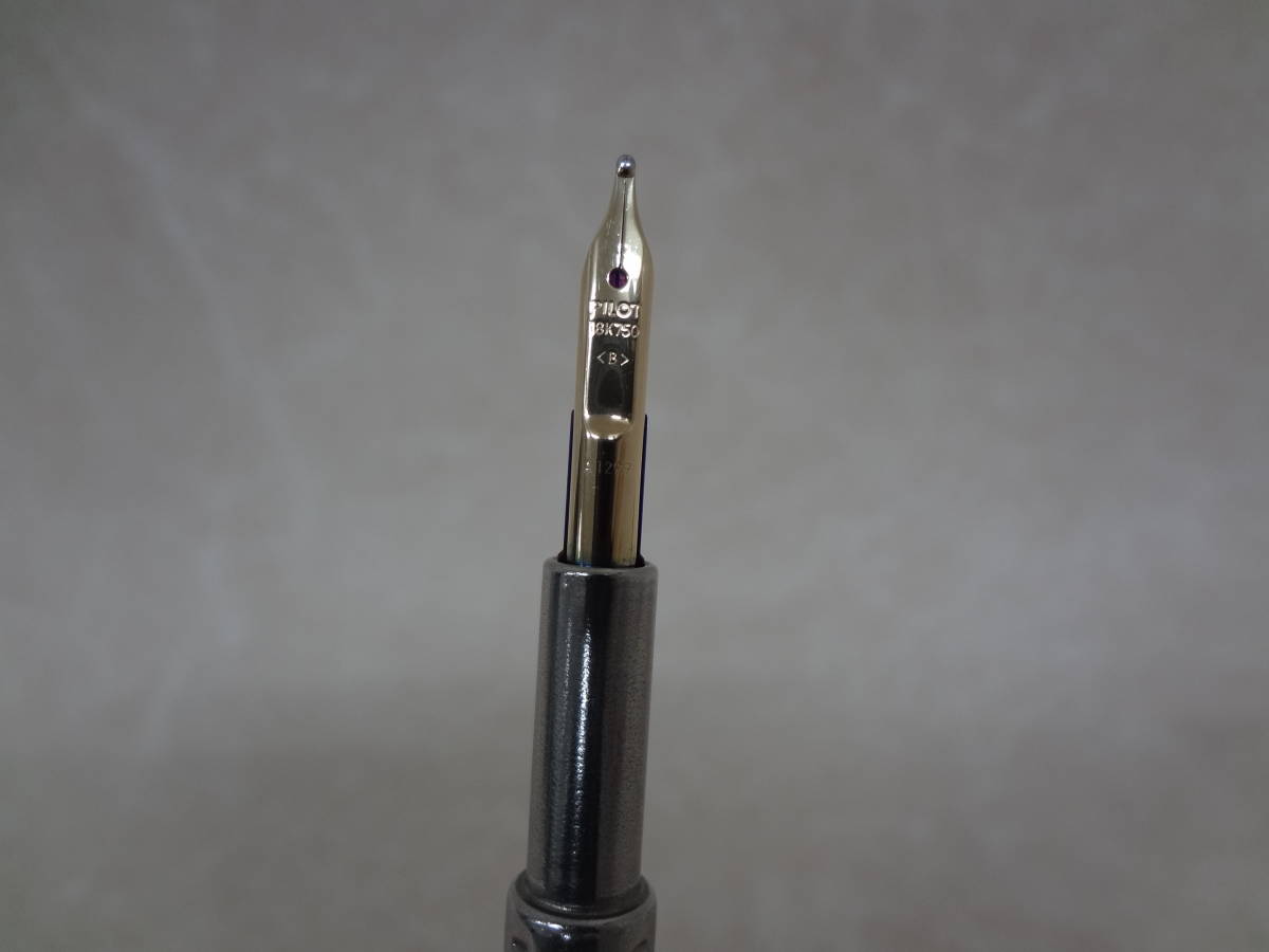 ♯5560 パイロット 万年筆 ノック式 グリーン×ゴールド ペン先 K18