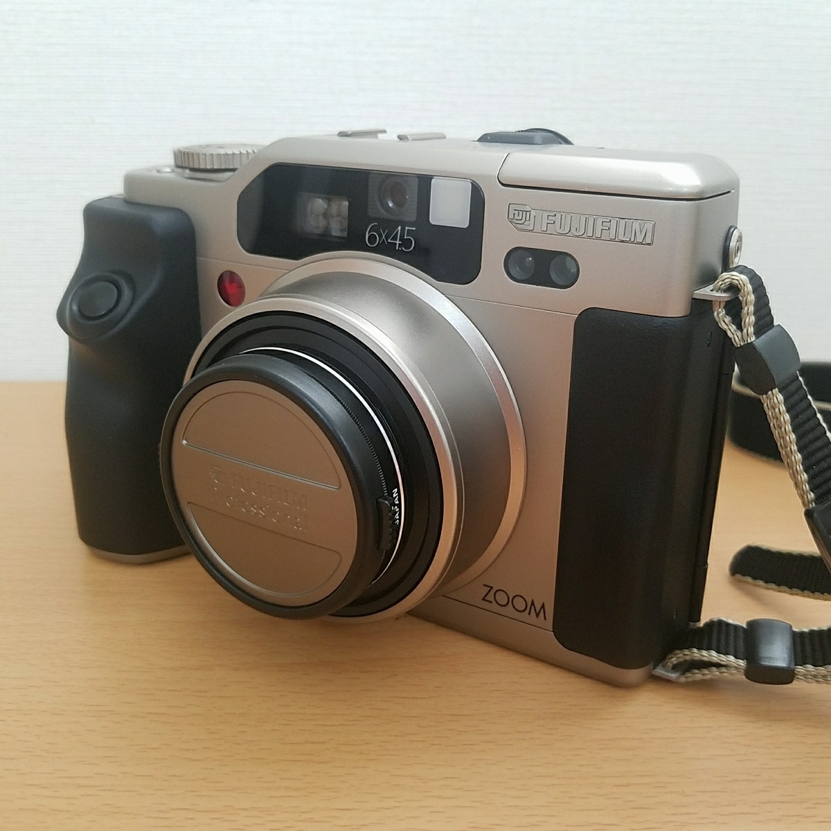 GA645Zi Professional Fujifilm | 富士フイルム GA645 Camera FUJIFILM 
