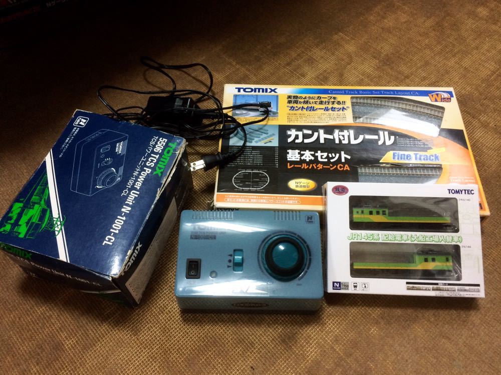 【人気SALE，お買い得】 TOMIX Nゲージカント付きレールセット(線路)｜売買されたオークション情報、yahooの商品情報をアーカイブ公開 - オークファン 線路