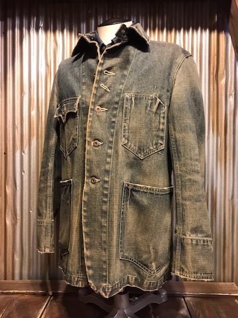 H183 メンズジャケット Levi