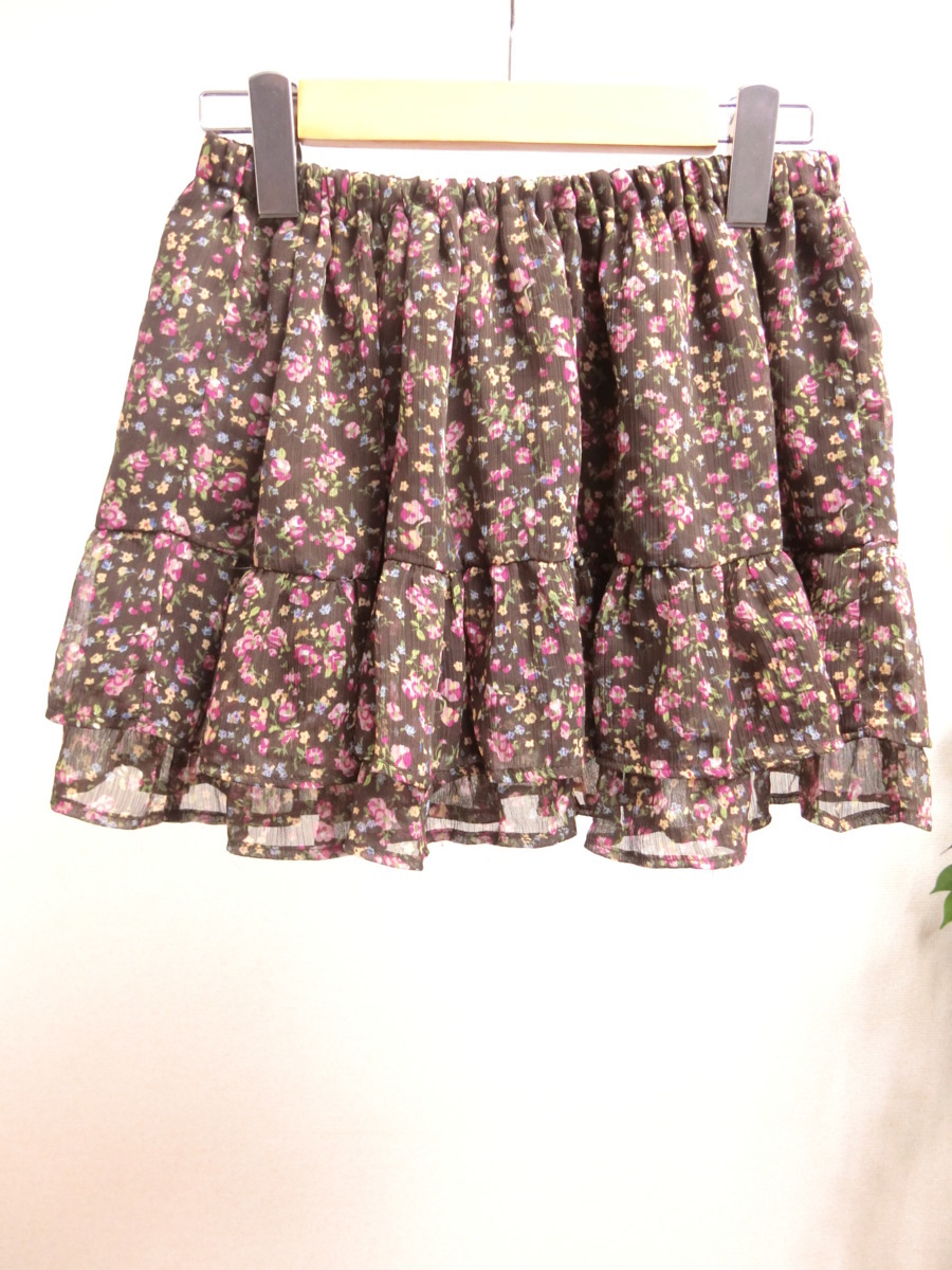 美品 LIZ LISA フラワー 花柄 総柄 シフォン ティアード フリル