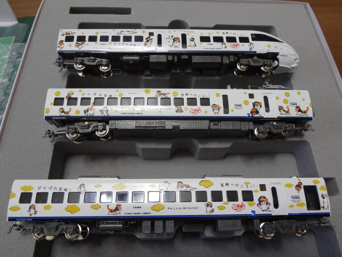 KATO製 885系 「たま（宮崎応援）」　ラッピング仕様　ＳＭ-8編成 6両 KATO 885系 「たま（宮崎応援）」ラッピング仕様 SM-8編成 6両