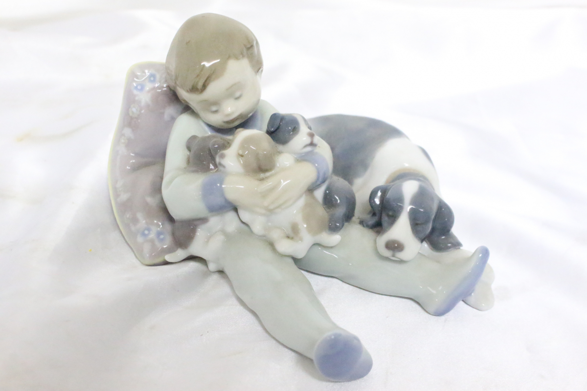 リヤドロ LLADRO 0 リヤドロのかわいい仲間たちみんなおねんね＊箱なし