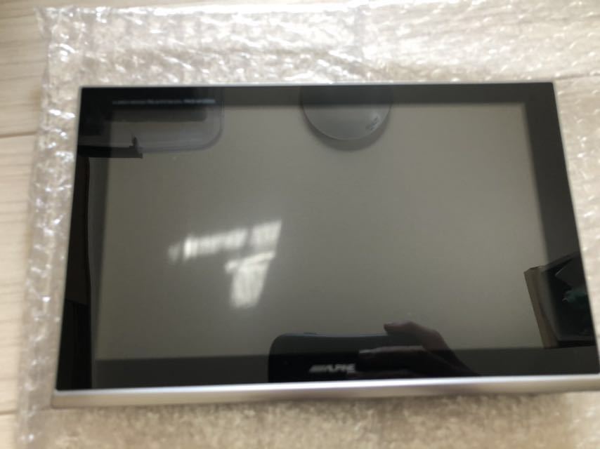 アルパイン　リアモニター　PKG-M1000A 10.2インチ 中古 ALPINE アルパイン PKG-M1000Aリア用モニター 取り付け金具付き｜Yahoo