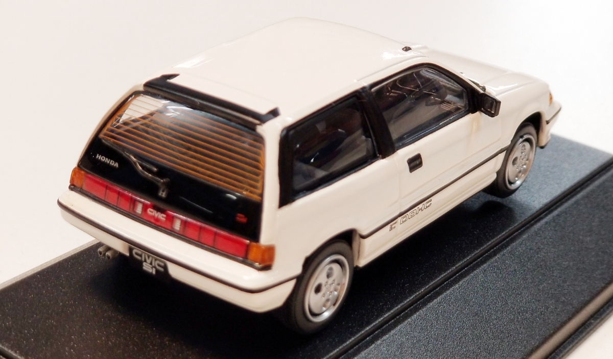 本体未使用)SAPI MODELS 1／43 HONDA シビック Si (ワンダーシビック