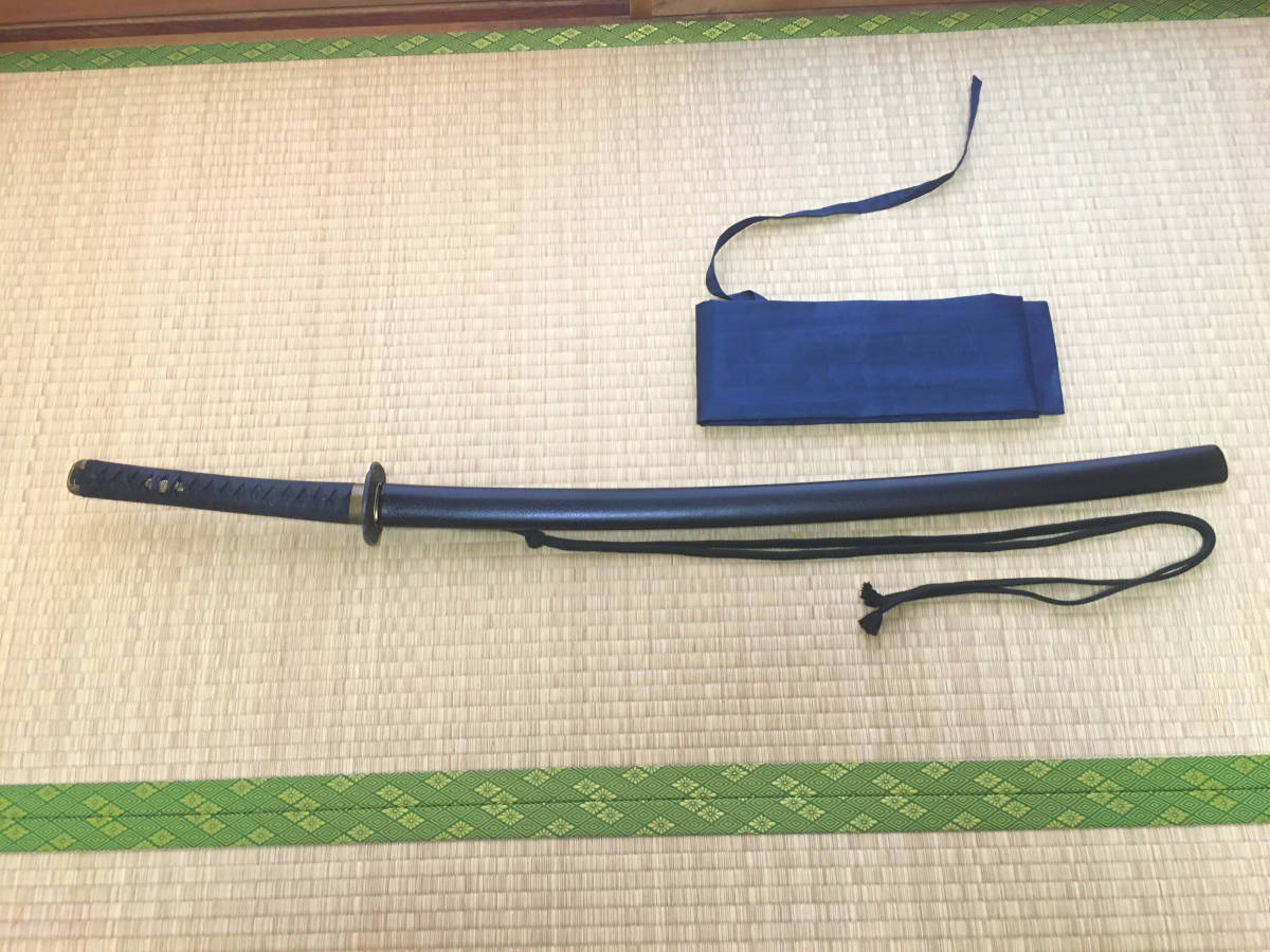 人気セール，正規品 居合刀 2尺4寸5分 濃州堂 中伝(模造刀)｜売買されたオークション情報、yahooの商品情報をアーカイブ公開 - オークファン 模造刀