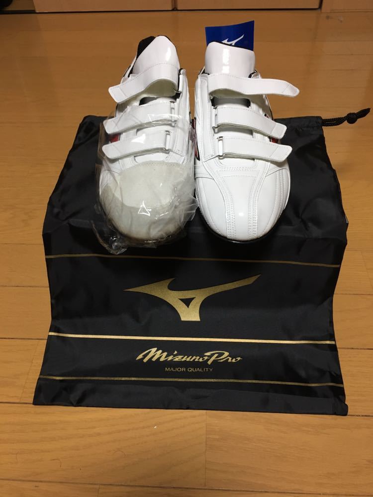 MIZUNO 野球スパイク 直営店限定 27センチ MIZUNO 野球スパイク 直営店