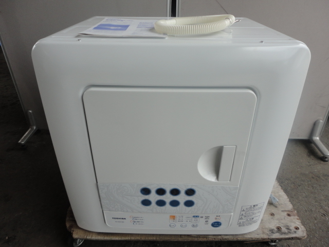 東芝 電気衣類乾燥機 6.0kg ED-60C 2019年製 USED 東芝ed－60－w（生活