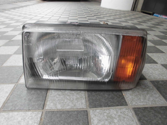 ランチア デルタ 8V Lancia Delta 8V ハロゲン ライト 左