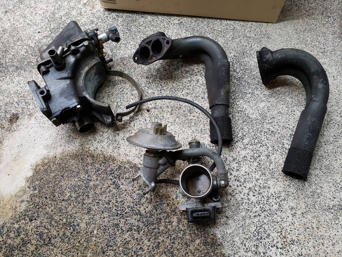 空冷 VW ワーゲン ビートル インジェクション コンピューター パーツ 02 エンジンパーツ デスビ他