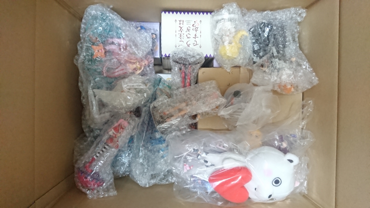 [1円スタート] 未開封品含む フィギュア ストラップ 食玩等 大量! ワンピース、美少女フィギュア _8