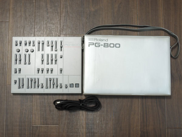 ROLAND PG-800 JX-8P/JX-10 専用コントローラー 中古完動品 ケースとケーブル付属