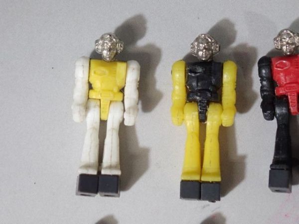 ダイアクロン 当時物旧タカラ⁄ダイアクロン⁄隊員⁄中期型⁄胴体青⁄手足