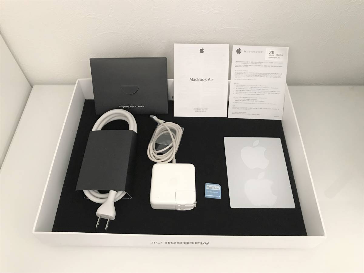 極上品 MacBook Air 13-inch Mid2013 1.3GHz Intel Core i5 メモリ4GB 