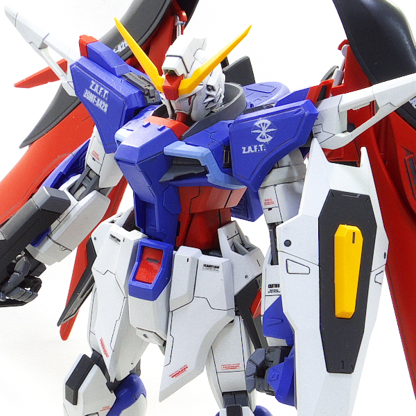 MG デスティニーガンダム 改修塗装完成品 ガンダム プラモデル 【公式
