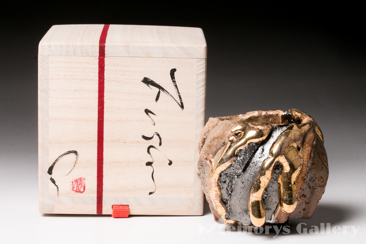定番人気，格安 MG凛 珠玉の酒器展 現代作家による迫力ある金彩の造形 市川透 金彩ぐい呑 fusion 共箱 共布 栞 本物保証(陶磁一般)｜売買されたオークション情報、yahooの商品情報をアーカイブ公開 - オークフ 陶磁一般