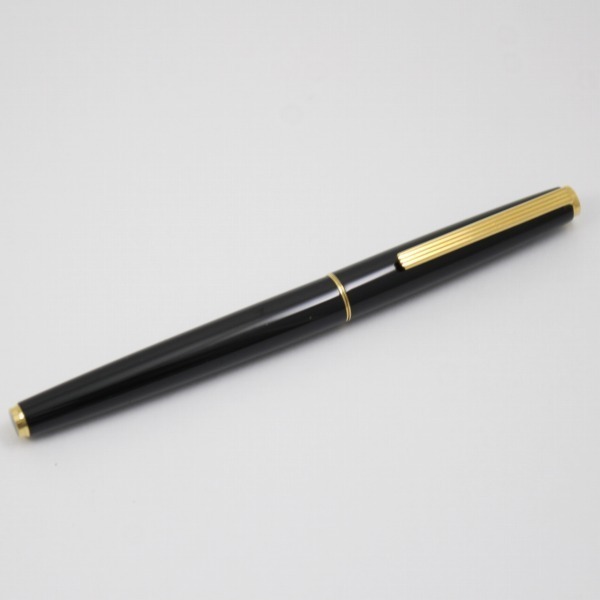 PILOT パイロット 18Kペン先 万年筆 ブラック×ゴールド【いおき質店