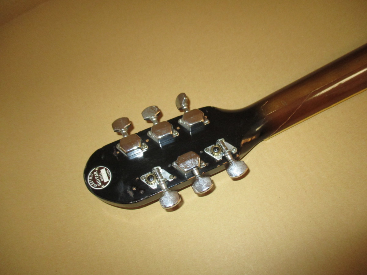 1966年製 Teisco WG-3L Sunburst ビザールギター