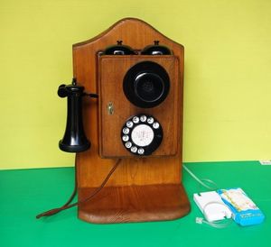 黒電話のYahoo!オークション(旧ヤフオク!)の相場・価格を見る｜Yahoo