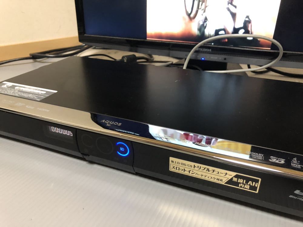 SHARP シャープ 1TB 3チューナー ブルーレイレコーダー AQUOS BD-T1300 /2013年/動作品