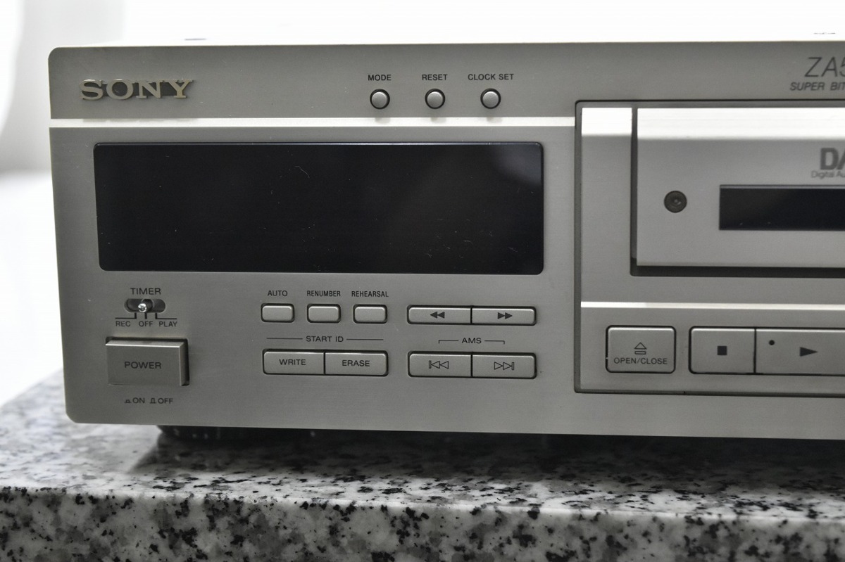 オーセンティック ○SONY ソニー DATデッキ DTC-57ES リモコン付