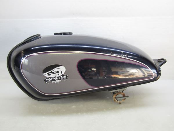 SR400.3型.RH01J.タンク 黒 サイドカバー、ガソリンコック付き SR400☆1JR☆純正ガソリンタンク/ガソリンコック付き 検索番号19A98
