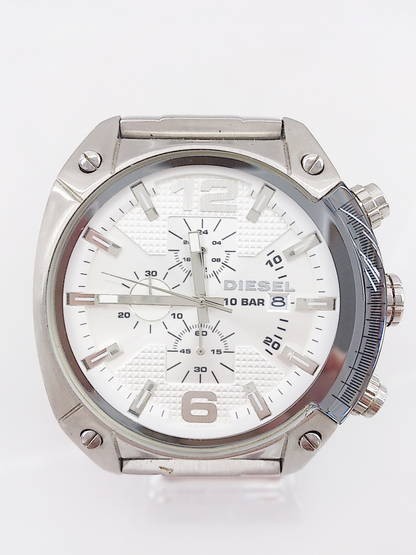  DIESEL ディーゼル クォーツ式 2針 アナログ カレンダー 腕時計 シルバー # 1002796978333(男性用)｜売買されたオークション情報、yahooの商品情報をアーカイブ公開 - オークファン 男性用