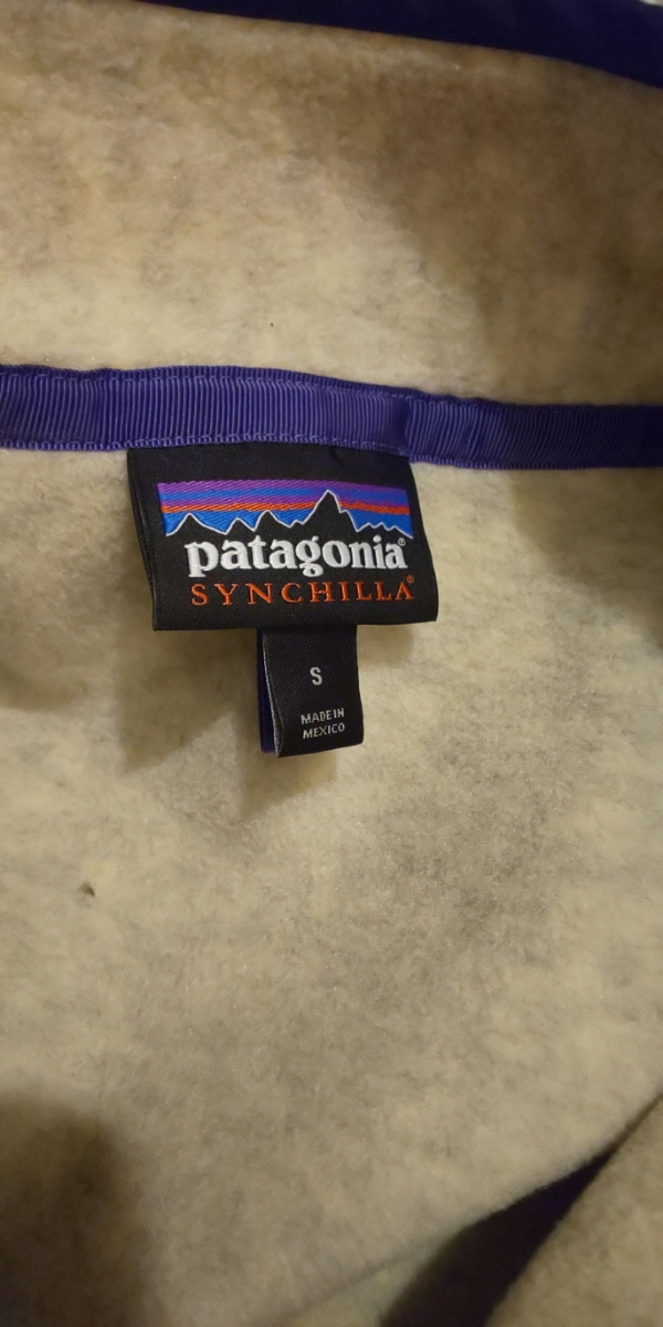 パタゴニア スナップT シンチラ 最終値下げ シンチラスナップＴ 廃盤✨希少カラー - patagonia フリースパーカー 廃盤Patagonia 35年の時を経て、いまなお輝きを放つパタゴニア・スナップT。 WEB OUT GO | プルオーバー（メンズファッション