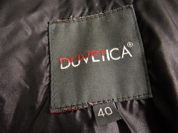 デュベティカ DUVETICA 大人可愛いラクーンファーフーディー上質ダウンジャケット(ダウン90％)♪ファー取り外し可