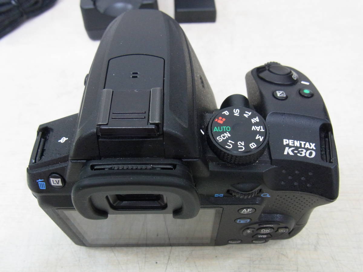 □PENTAX□デジタル一眼□K-30 18-135mmズームキット-BK□中古□ ☆即決☆