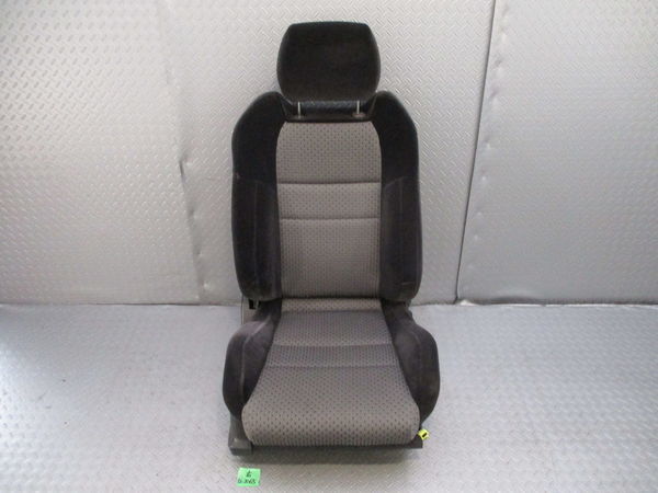 送料無料，人気 スバル純正 BH5 BE5 レガシィ フロント 電動 シート ドライバーズシート 右側 運転席側(スバル用)｜売買されたオークション情報、yahooの商品情報をアーカイブ公開 - オークファン スバル用