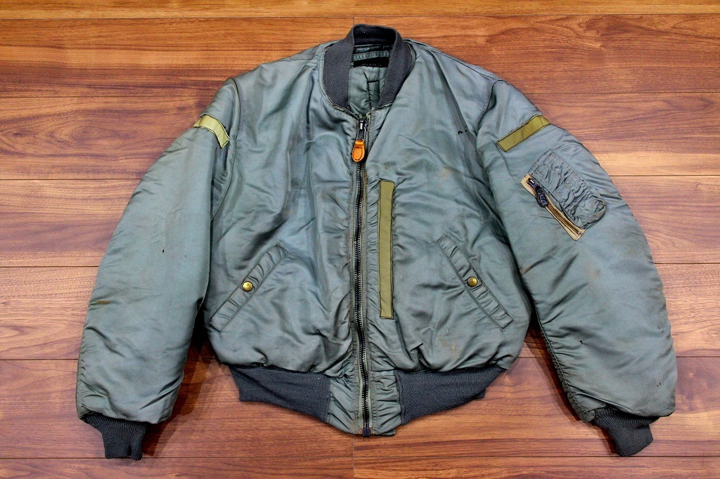 米軍実物☆50s~60s MA-1 ビンテージ フライトジャケット サイズ【L 