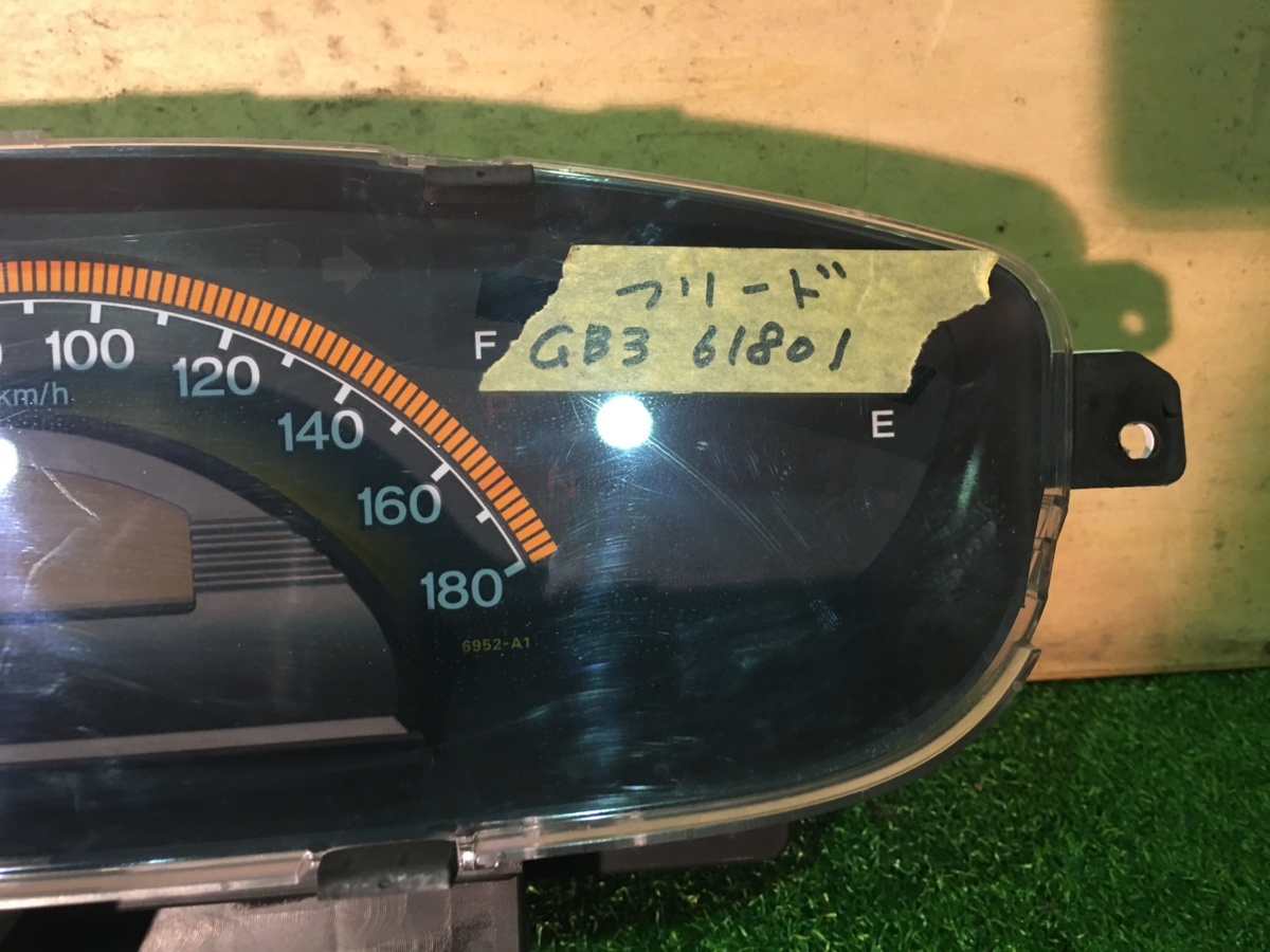 フリード 中古中古部品 GB3 ｽﾋﾟｰﾄﾞﾒｰﾀｰ フリード・GB3⁄4）by 0 