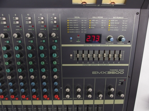 YAMAHA EMX2500 パワードミキサー 12ch
